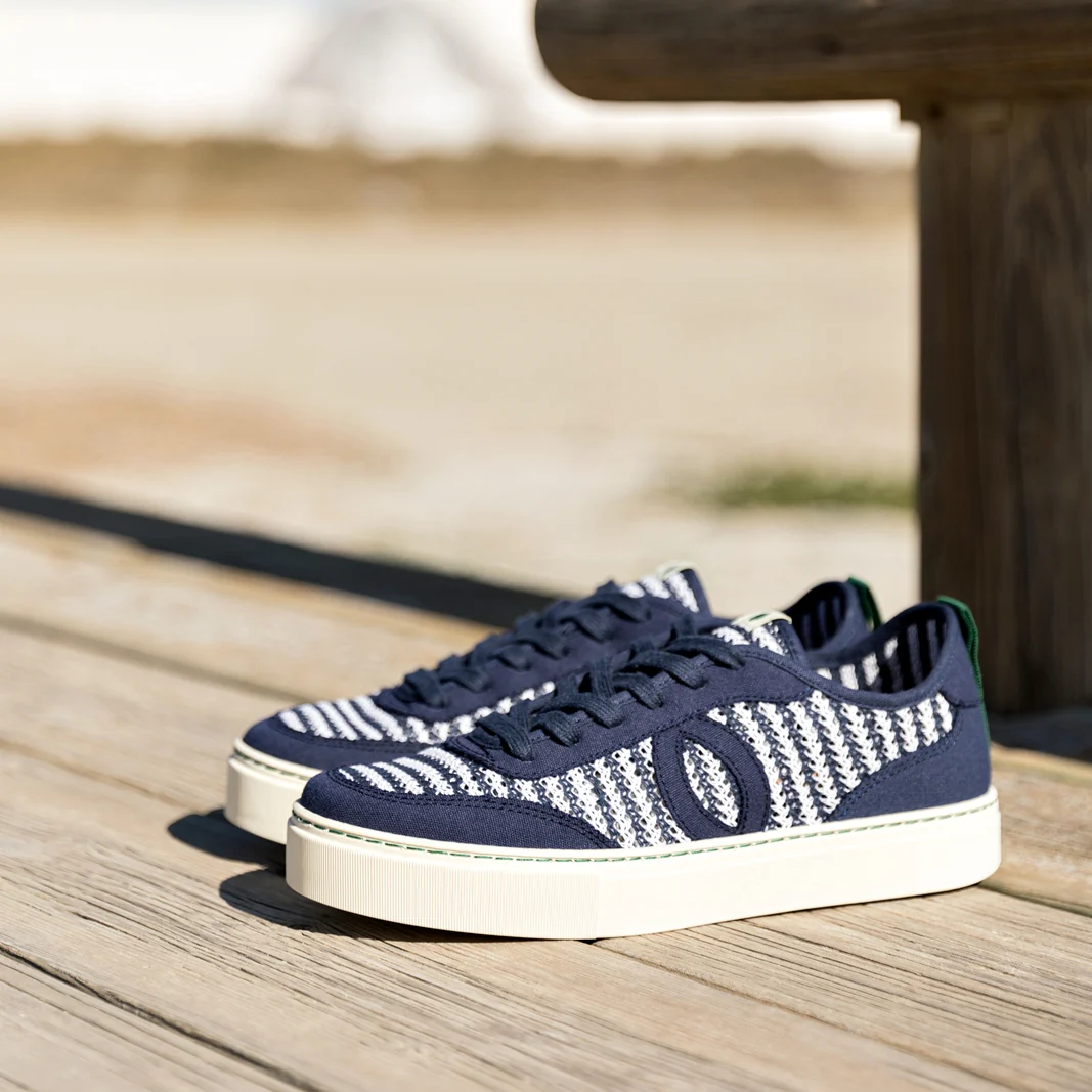 Vegan sneaker mesh marine & white BRI009 - Image 2
